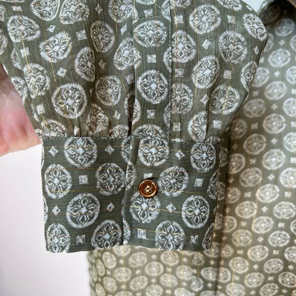 Chico’s Blouse Women M Olive Green Sequin Collar Metallic Sheer Button Front - Picture 5 of 10